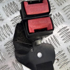 Attache ceinture arriere droit RENAULT CLIO 2 CAMPUS PHASE 1 Diesel - Image 1