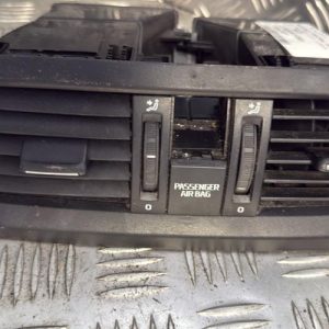 Aerateur tableau de bord SKODA FABIA 2 PHASE 2 Essence - Image 1