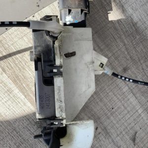 Serrure avant droit PEUGEOT 308 1 PHASE 1 Diesel - Image 1