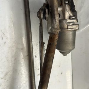 Moteur essuie glace avant TOYOTA YARIS 2 PHASE 1 Diesel - Image 1