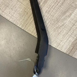 Bras essuie glace arriere VOLVO V 40 2 PHASE 1 BREAK Diesel - Image 1