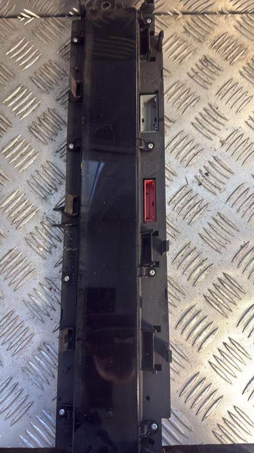 Compteur RENAULT SCENIC 2 PHASE 1 Essence/GPL - Image 1