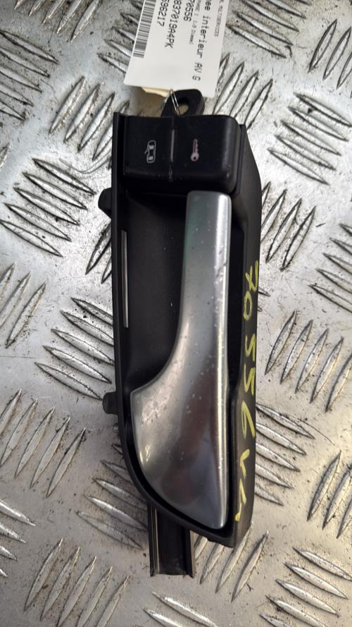 Poignee interieur avant gauche AUDI A3 2 PHASE 1 Diesel - Image 1