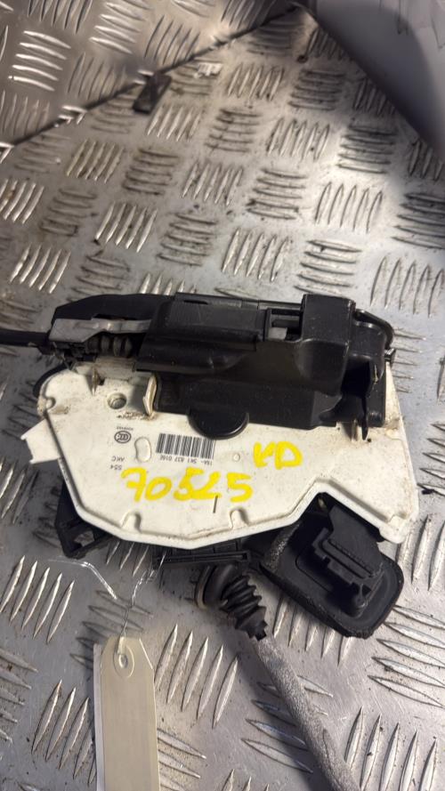 Serrure avant droit VOLKSWAGEN POLO 5 PHASE 2 Essence - Image 2