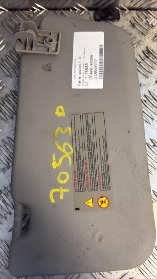 Pare soleil droit NISSAN MICRA 3 PHASE 1 Essence - Image 4