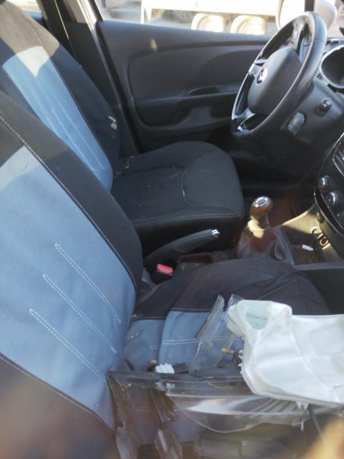 Interrupteur de leve vitre avant gauche RENAULT CLIO 4 PHASE 1 BREAK Diesel - Image 7