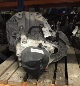 Boite de vitesses RENAULT CLIO 3 PHASE 1 - Image 1