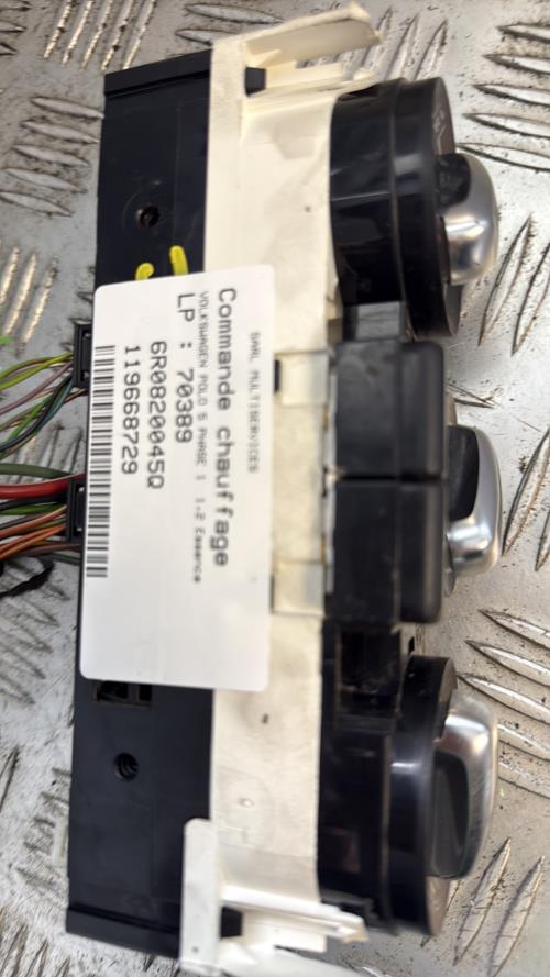 Commande chauffage VOLKSWAGEN POLO 5 PHASE 1 Essence - Image 3