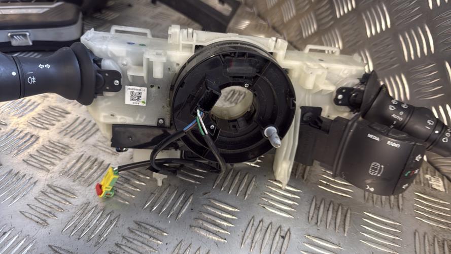 Com (Bloc Contacteur Tournant+Commodo Essuie Glace+Commodo Phare) RENAULT LAGUNA 3 PHASE 3 BREAK Diesel - Image 2