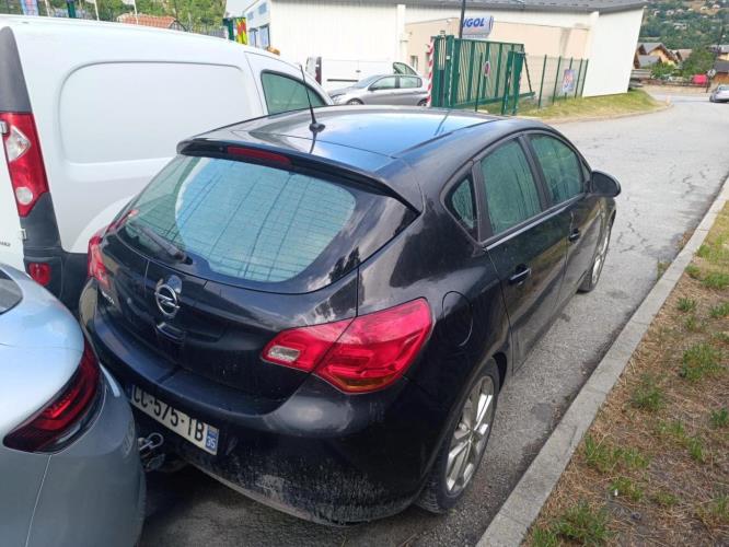 Serrure avant gauche OPEL ASTRA J PHASE 1 Essence - Image 5