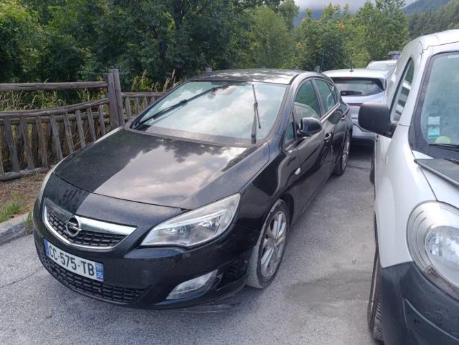 Serrure avant gauche OPEL ASTRA J PHASE 1 Essence - Image 6