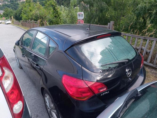 Serrure avant gauche OPEL ASTRA J PHASE 1 Essence - Image 7