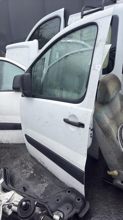 Porte avant gauche FIAT SCUDO 2 Diesel - Image 2