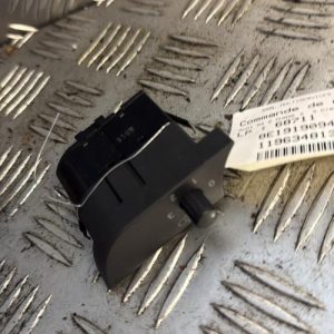 Commande de reglage hauteur de phare AUDI A4 2 PHASE 2 Diesel - Image 1