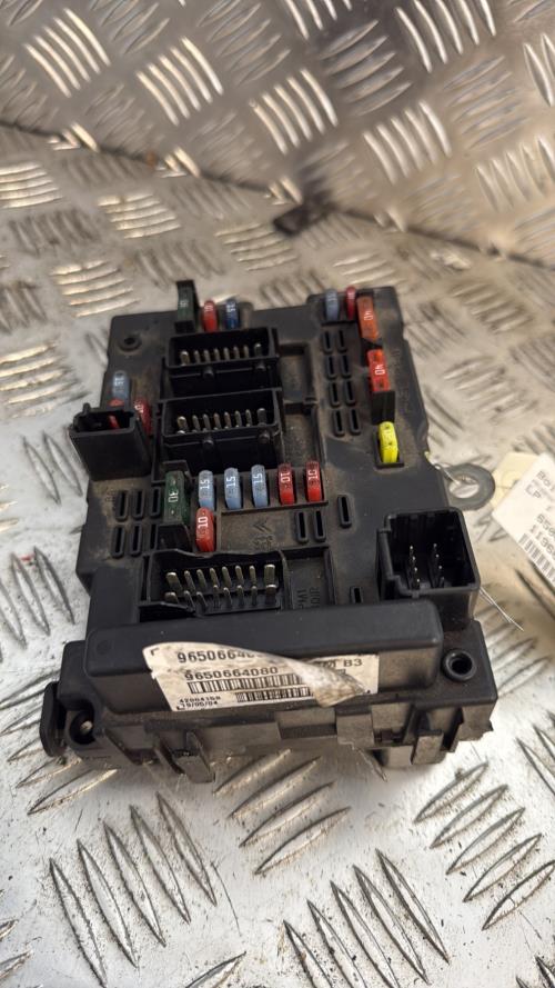 Boitier servitude moteur (BSM) PEUGEOT 307 PHASE 1 BREAK Diesel - Image 1