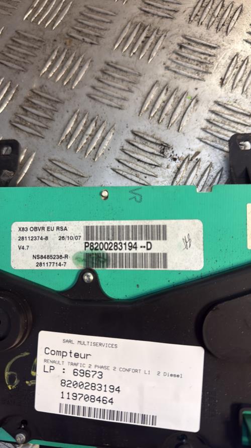 Compteur RENAULT TRAFIC 2 PHASE 2 Diesel - Image 3