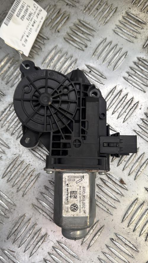 Moteur leve vitre avant droit SKODA FABIA 2 PHASE 2 Essence - Image 3