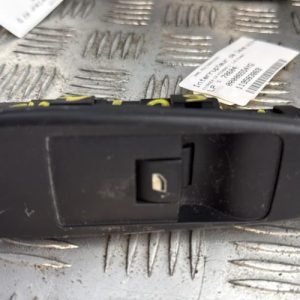 Interrupteur de leve vitre avant droit CITROEN C4 PICASSO 1 Diesel - Image 1