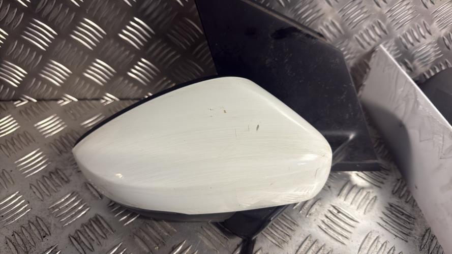 Retroviseur droit VOLKSWAGEN POLO 5 PHASE 2 Essence - Image 3