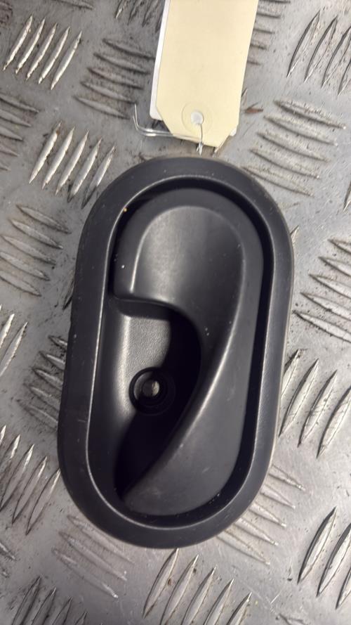 Poignee interieur avant droit DACIA LODGY PHASE 1 Diesel - Image 1