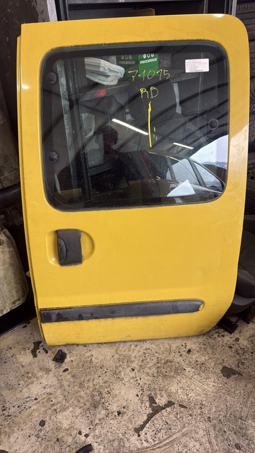 Porte laterale droit RENAULT KANGOO 1 PHASE 1 Essence - Image 1