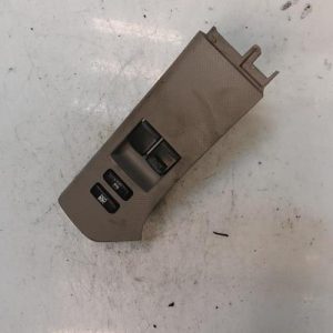 Interrupteur de leve vitre avant droit TOYOTA YARIS 2 PHASE 1 Diesel - Image 1