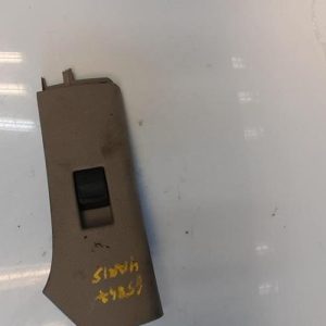 Interrupteur de leve vitre avant droit TOYOTA YARIS 2 PHASE 2 Essence - Image 1