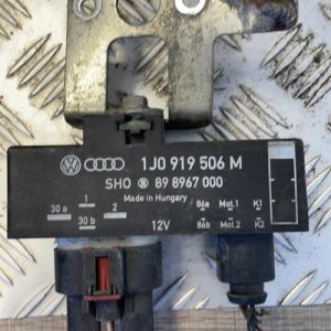 Relais electrique VOLKSWAGEN GOLF 5 - Image 1