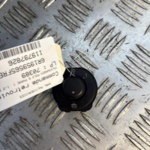 Commande retroviseurs VOLKSWAGEN POLO 5 PHASE 1 Essence - Image 1