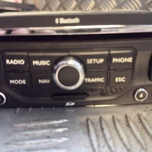 Autoradio d'origine PEUGEOT 207 PHASE 2 Diesel - Image 1