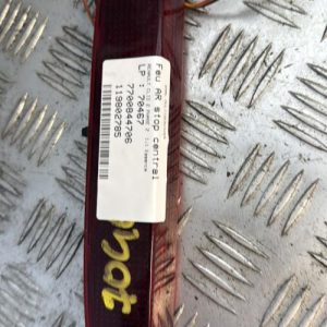 Feu arriere stop central RENAULT CLIO 2 PHASE 2 Essence - Image 1