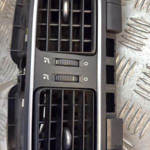 Aerateur tableau de bord VOLKSWAGEN POLO 5 PHASE 1 Essence - Image 1