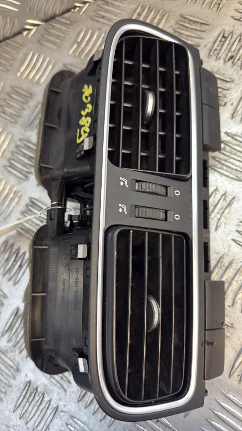 Aerateur tableau de bord VOLKSWAGEN POLO 5 PHASE 1 Essence - Image 3