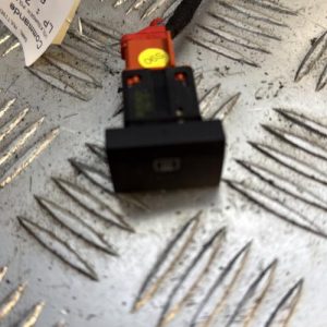 Commande degivrage lunette arriere VOLKSWAGEN POLO 5 PHASE 1 Essence - Image 1