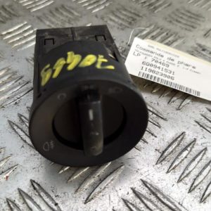 Commande de phare VOLKSWAGEN POLO 4 PHASE 2 Diesel - Image 1