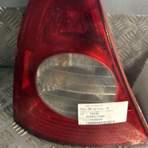 Feu arriere principal gauche (feux) RENAULT CLIO 2 PHASE 2 Essence - Image 1