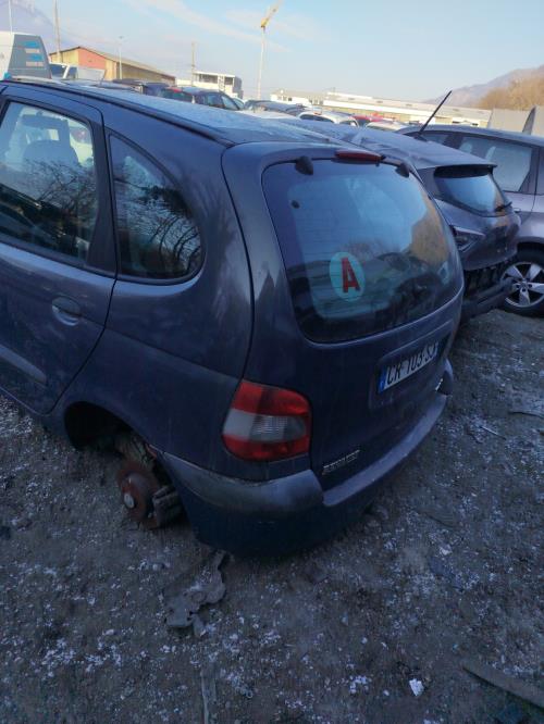 Optique avant principal gauche (feux)(phare) RENAULT SCENIC 1 PHASE 2 Diesel - Image 9