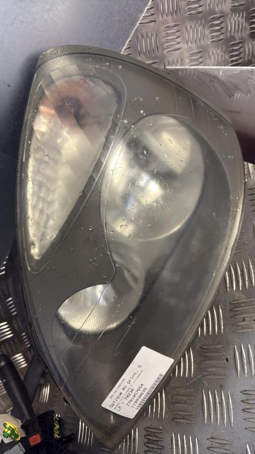 Optique avant principal gauche (feux)(phare) RENAULT CLIO 2 PHASE 2 Essence - Image 1