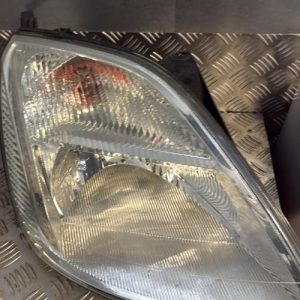 Optique avant principal droit (feux)(phare) FORD FIESTA 5 PHASE 1 Essence - Image 1