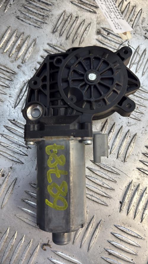 Moteur leve vitre avant gauche PEUGEOT PARTNER 1 PHASE 2 Diesel - Image 3