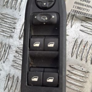 Interrupteur de leve vitre avant gauche CITROEN C5 2 Diesel - Image 1