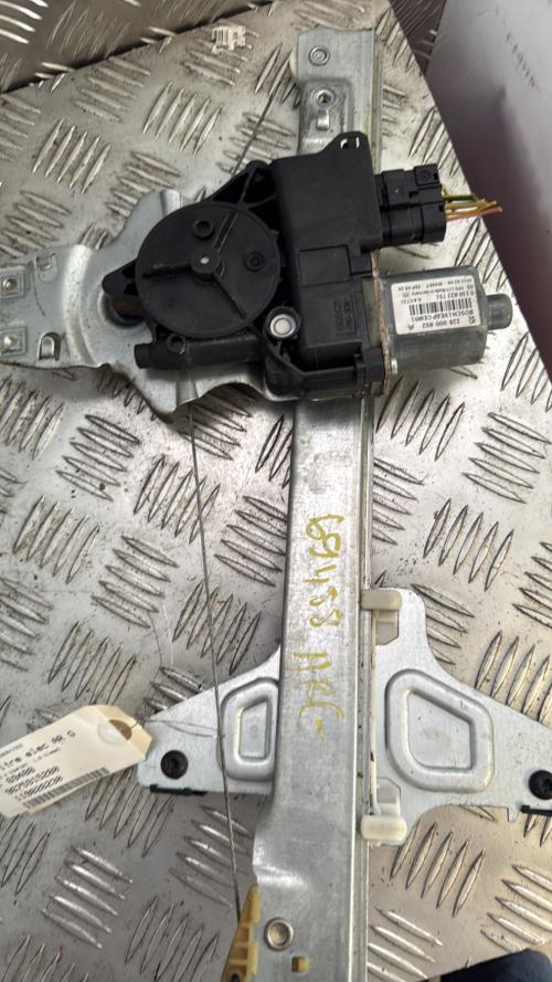 Leve vitre electrique arriere gauche CITROEN C5 2 Diesel - Image 1