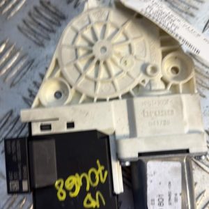 Moteur leve vitre avant droit SEAT IBIZA 3 PHASE 2 Essence - Image 1