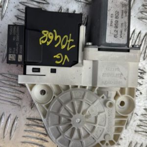 Moteur leve vitre avant gauche SEAT IBIZA 3 PHASE 2 Essence - Image 1