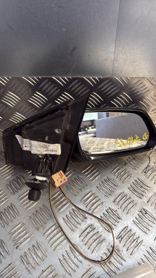 Retroviseur droit VOLKSWAGEN POLO 4 PHASE 2 Diesel - Image 2