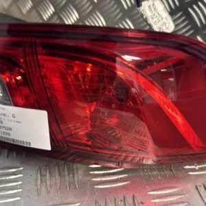 Feu arriere principal gauche (feux) RENAULT CLIO 4 PHASE 2 Diesel - Image 1