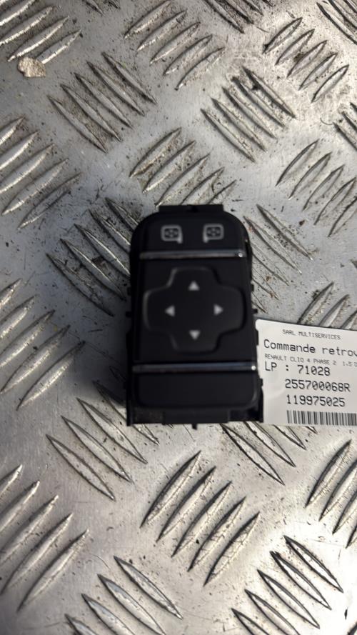 Commande retroviseurs RENAULT CLIO 4 PHASE 2 Diesel - Image 3