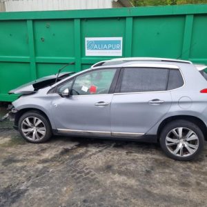 Vitre avant gauche PEUGEOT 2008 1 PHASE 1 Diesel - Image 1