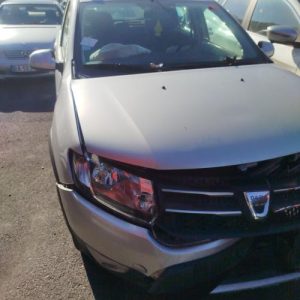 Vitre arriere gauche DACIA SANDERO 2 PHASE 1 Essence - Image 1