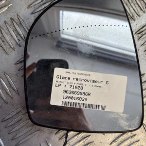 Glace retroviseur gauche RENAULT CLIO 4 PHASE 2 Diesel - Image 1
